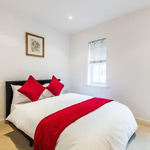 Se10 House Guest house London