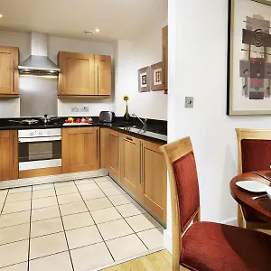 Hotel Marlin Apts Stratford